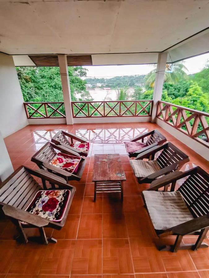 Sabaydee Guesthouse 반 후안사이 외부 사진